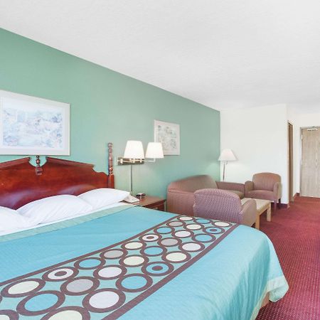 Motel Super 8 By Wyndham Kennett Zewnętrze zdjęcie