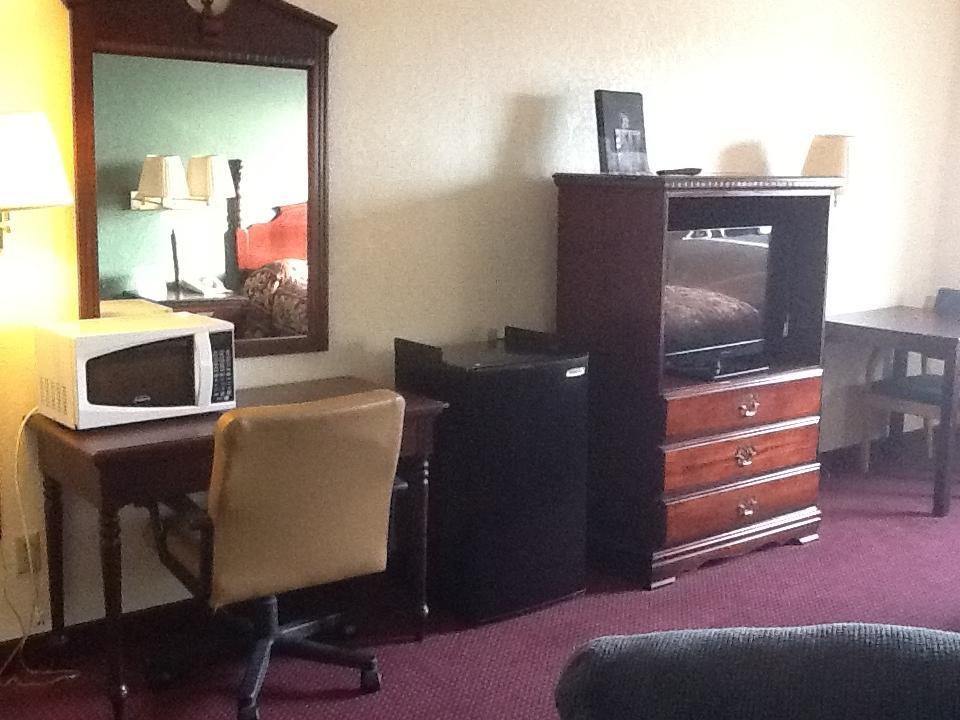 Motel Super 8 By Wyndham Kennett Zewnętrze zdjęcie