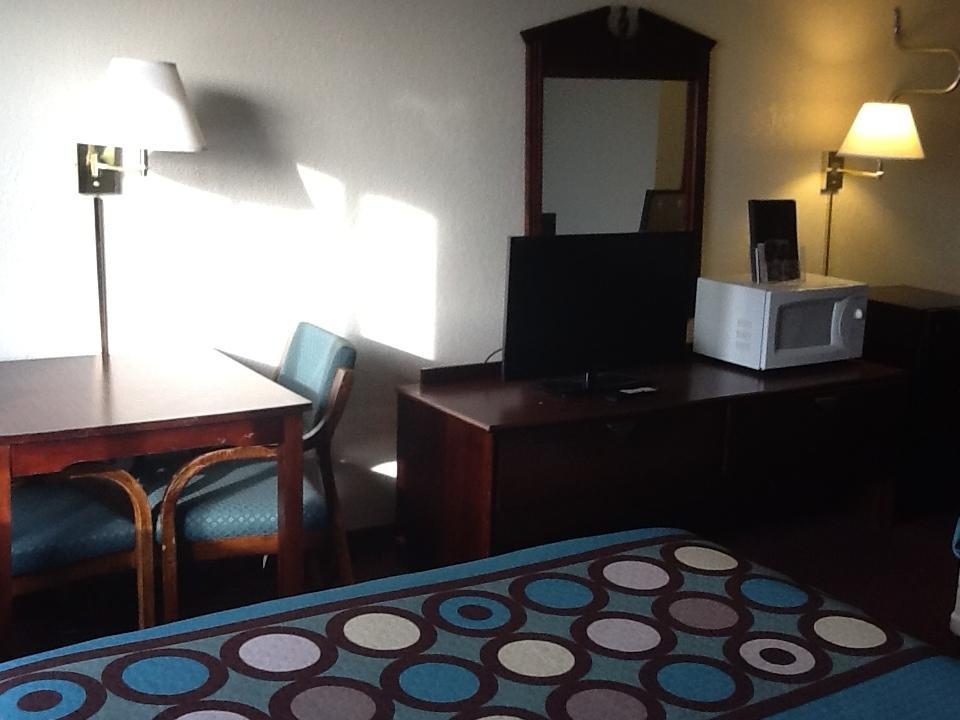 Motel Super 8 By Wyndham Kennett Zewnętrze zdjęcie